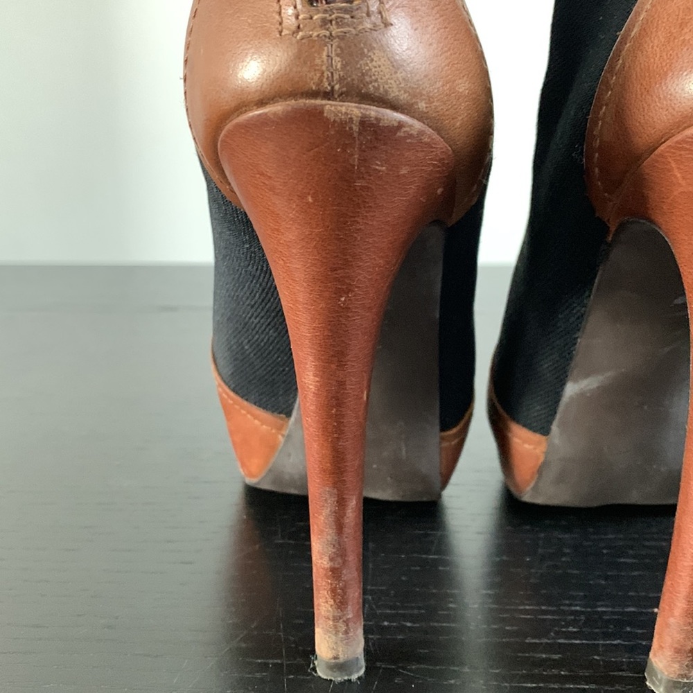 JESSICA SIMPSON distressed leather ankle bootie - Picture 6 of 16